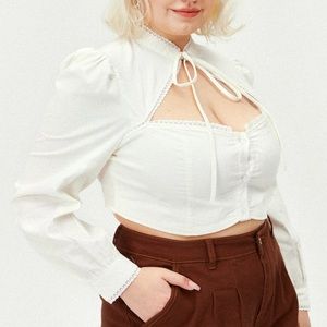 Curve & Plus Floral Trim Warm Long Sleeve Crop Top